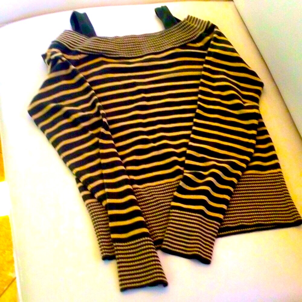 - - Off the shoulder sweater by take out